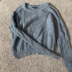 Brandy Melville sweater